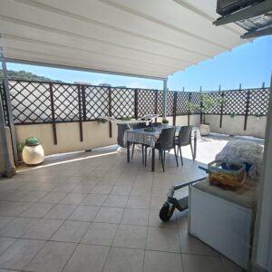 PRIMA CASA CON SUPER TERRAZZA